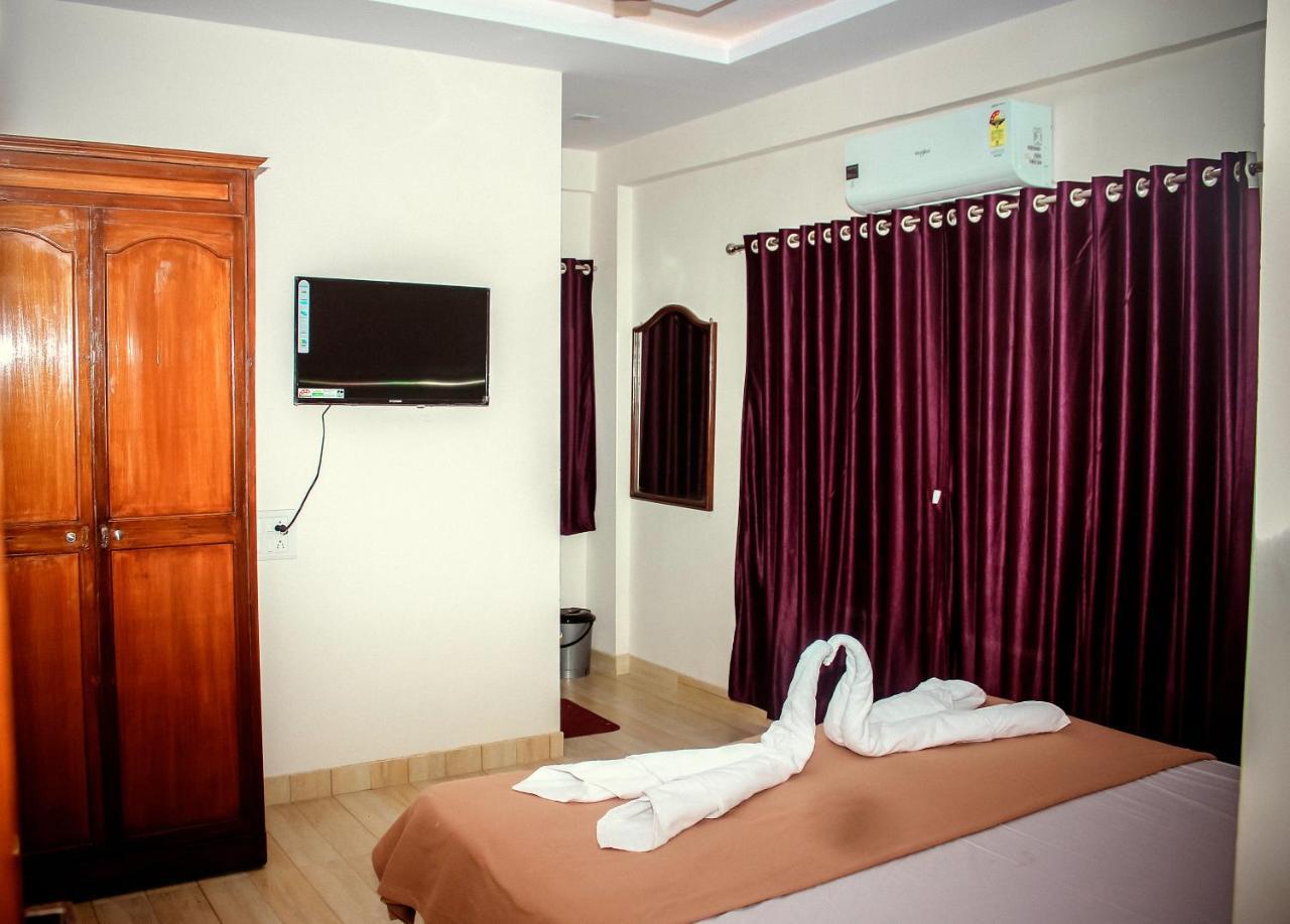 Blue Sea Residency Алібаґ Екстер'єр фото
